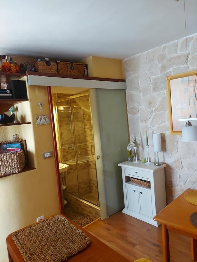 Apartment Lili Σίμπενικ Εξωτερικό φωτογραφία