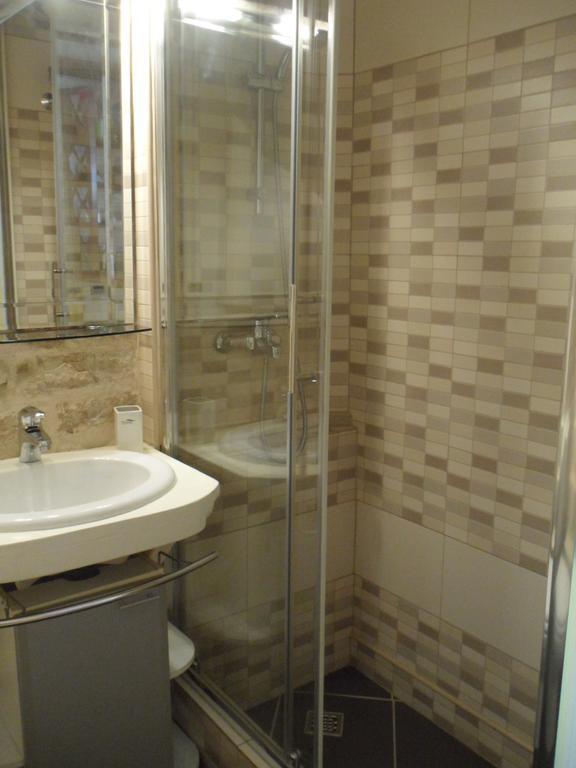 Apartment Lili Σίμπενικ Εξωτερικό φωτογραφία